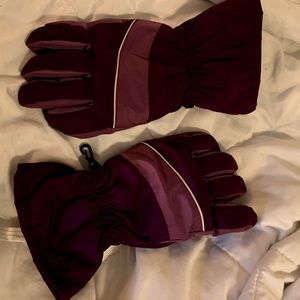 Land's End Purple Ski Gloves for youth/women